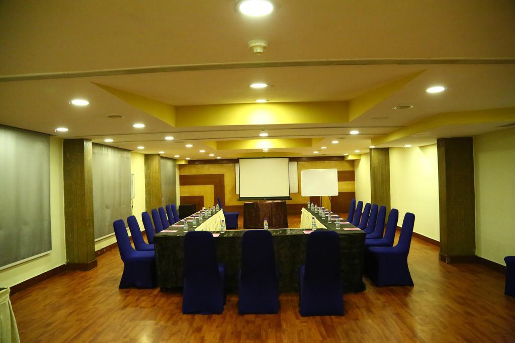 Regenta Central Deccan Chennai, Royapettah Exterior photo